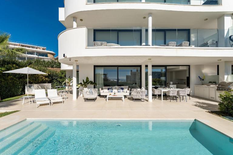 MalagaSuite Higueron West Luxury & Private Pool - B&B Fuengirola