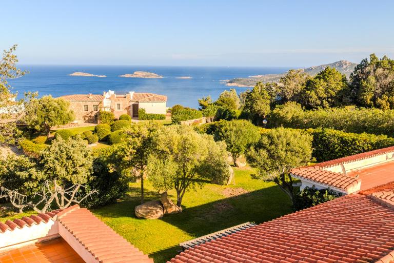 Villa Esmerea Portocervo con Piscina privata ,Jacuzi e Sauna by Italian luxury sea villas - B&B Porto Cervo
