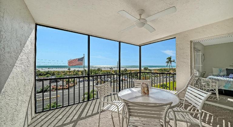 Crescent Royale Condominiums 4A - Ferienwohnung Siesta Key