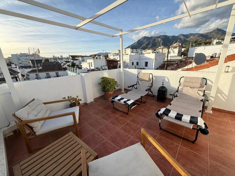 old town Charming retreat with sunny terrace - Chambres d'hôtes Marbella
