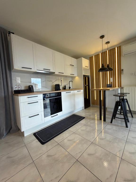Drama Residence Luxury Stay In Drama - Chambres d'hôtes Dráma