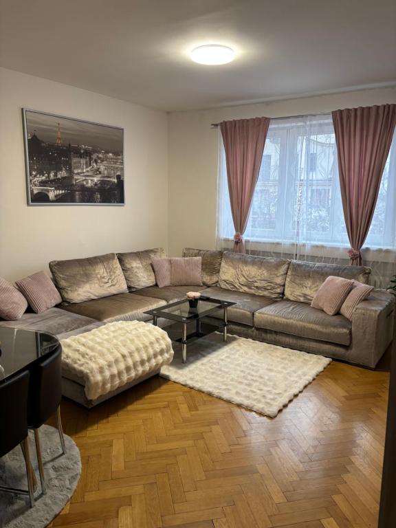 Apartman Kuzmány - B&B Banská Bystrica