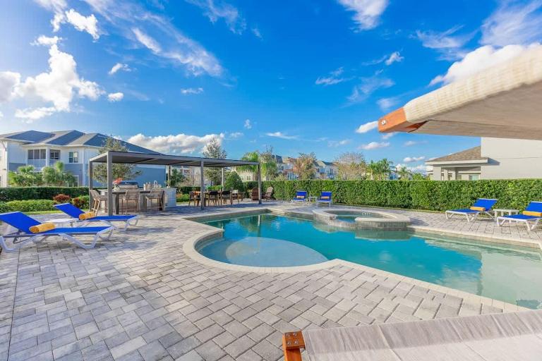 Gorgeous 5BR at Encore Resort next to Disney - 7710 - Bed and Breakfast Orlando