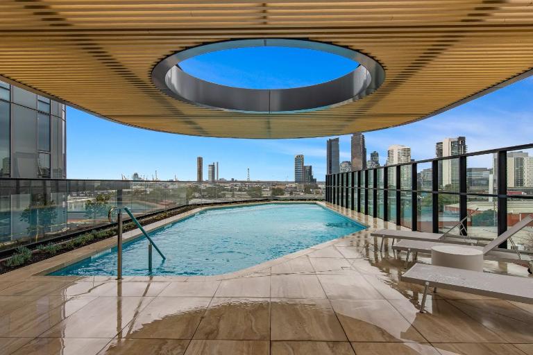 Southbank 1-Bed Resort with Study, Pool and Gym - Chambres d'hôtes Melbourne