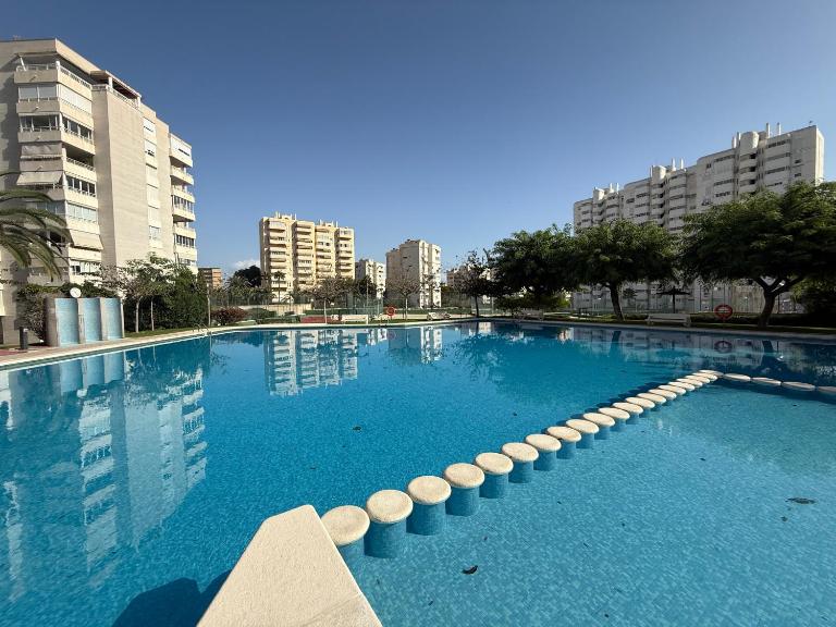 Apartamento Playa San Juan 2min piscina y terraza by Turihome - B&B Alicante