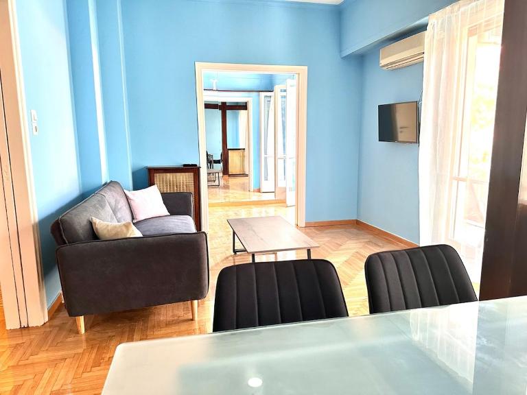 Urban Acropolis Apartment With Fast internet - B&B Atenas