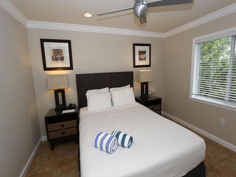 The Beach Club At Anna Maria #13 - B&B Bradenton Beach