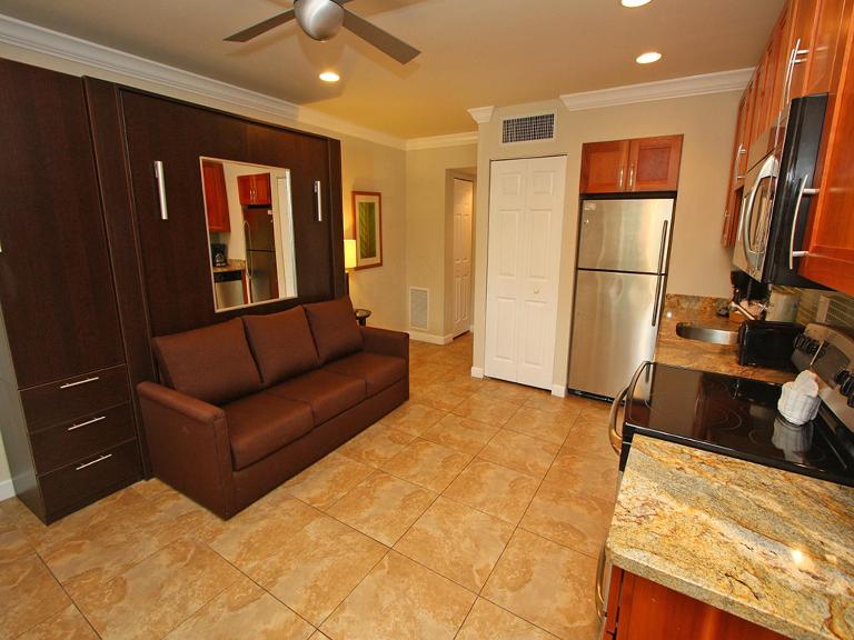 The Beach Club At Anna Maria #7 - B&B Bradenton Beach