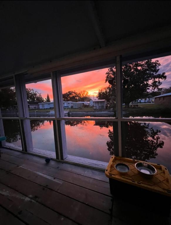 Water front Lake House - Chambres d'hôtes Okeechobee
