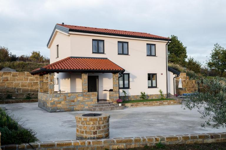 Vila Mira - B&B Gračišče