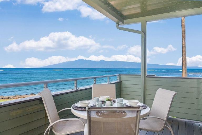 Kahana Outrigger 3A2 · KHO 3A2 Updated OceanFront 3BD wPool AC O - B&B Kahana