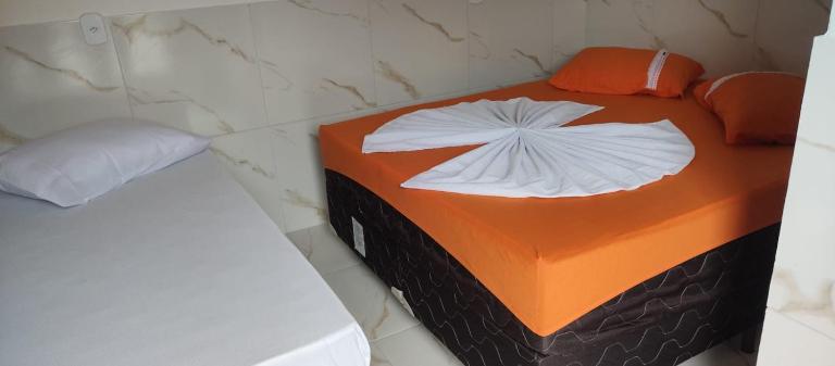 QUARTO DUPLO - Pousada Santo Expedito - Chambres d'hôtes Aparecida