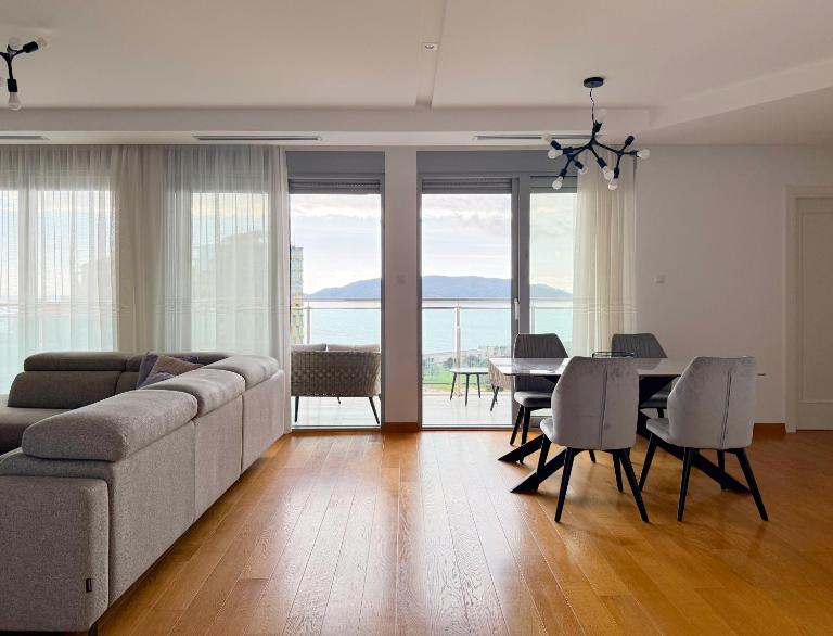 Seaview Apartment - B&B Bečići