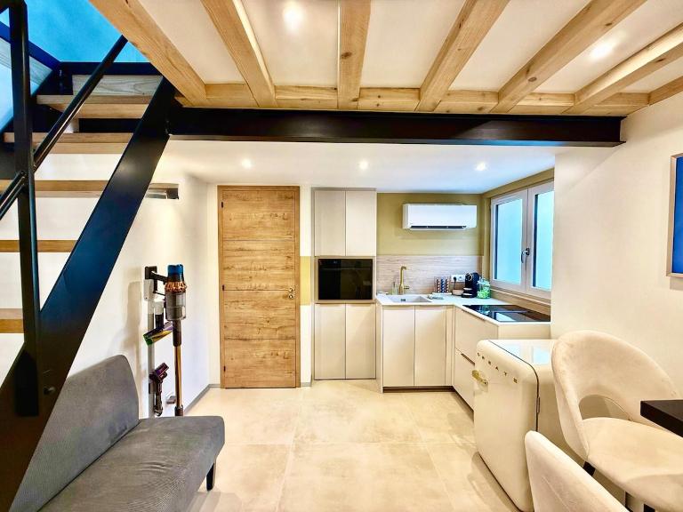 Golden Prestige Serenity & Elegance - Ferienwohnung Chenôve