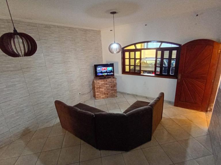Haja Luz Casa Pousada 1 em Itaquaquecetuba - Chambres d'hôtes Itaquaquecetuba