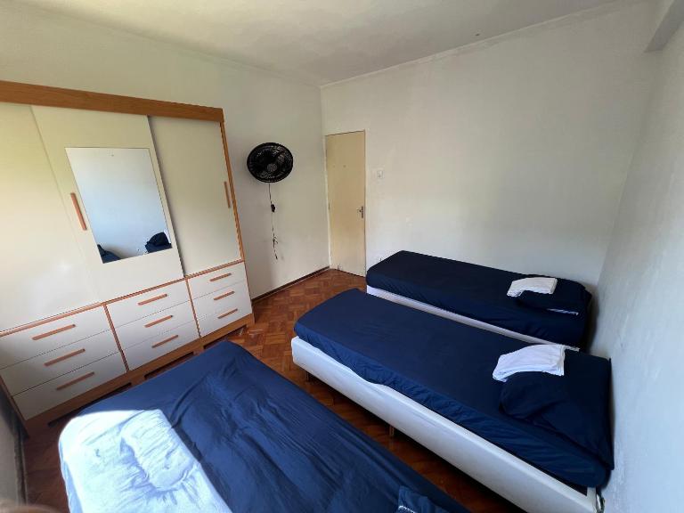 Quarto na Pituba - Bed and Breakfast Salvador