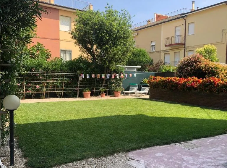 Shell House, Casa con ampio giardino a 100m dal mare - Ferienwohnung Marcelli di Numana