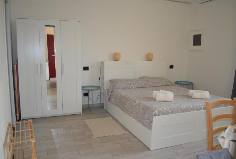 Splendor Solis Apartment - Ferienwohnung Riola Sardo