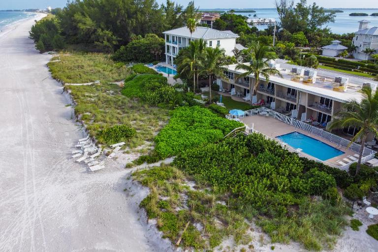 The Beach on Longboat Key #226 - Bed and Breakfast Longboat Key