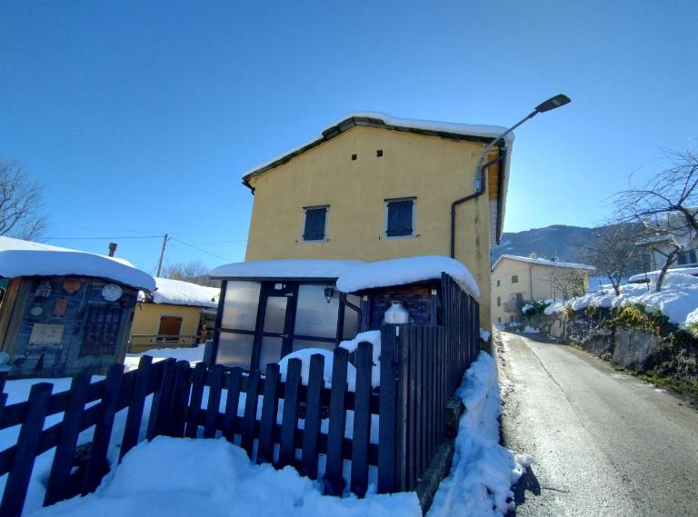 Appartamento Case Pelati - Villa Minozzo - B&B Villa Minozzo