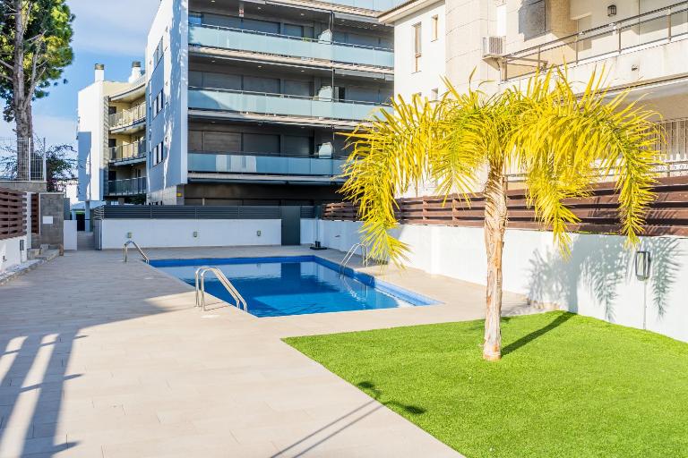 Hauzify I Apartaments Coral - B&B Torredembarra