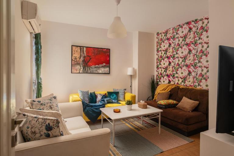 The Peaceful Artisan Stay - El Zamalek Fish Garden - B&B Cairo
