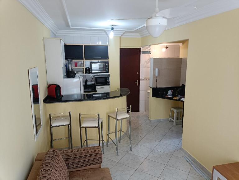 Edificio SAN ISIDRO 100 MTS DA RODA GIGANTE - B&B Balneário Camboriú