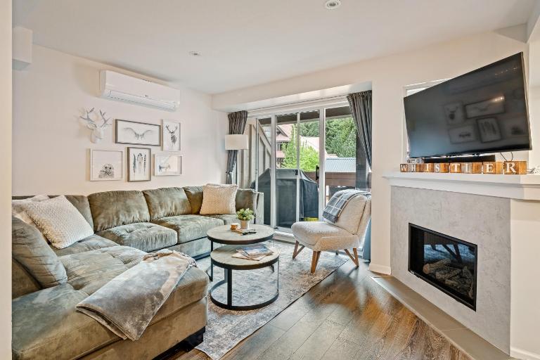 Private Hot Tub | Pool | AC | Free Parking - B&B Whistler