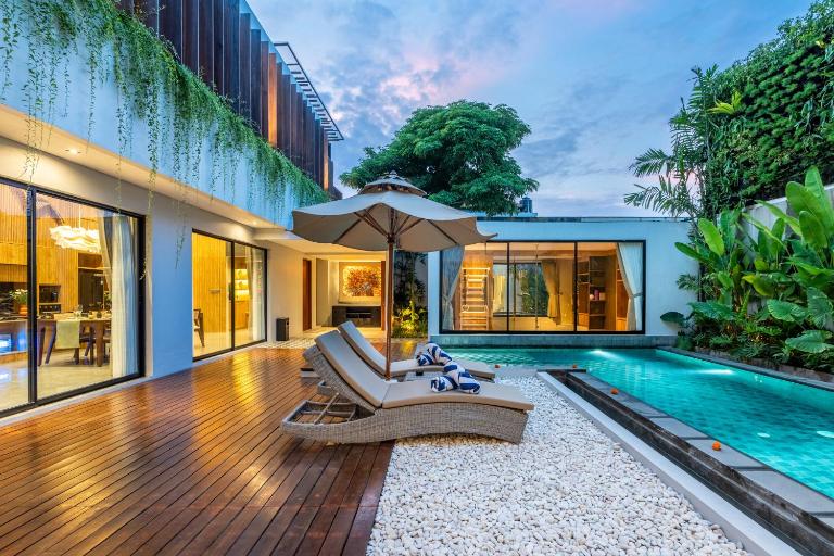 Villa Narda Seminyak by Nagisa Bali - B&B Legian