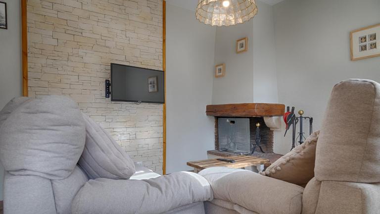 Saplan Real Estate SALARDÚ - B&B Salardú