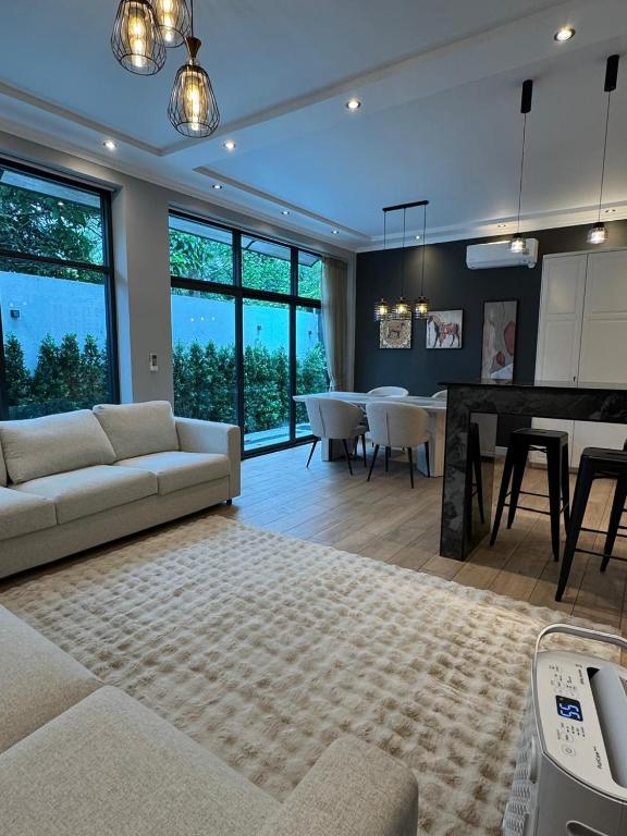 Villa Maria Luxury - B&B Kamala Beach