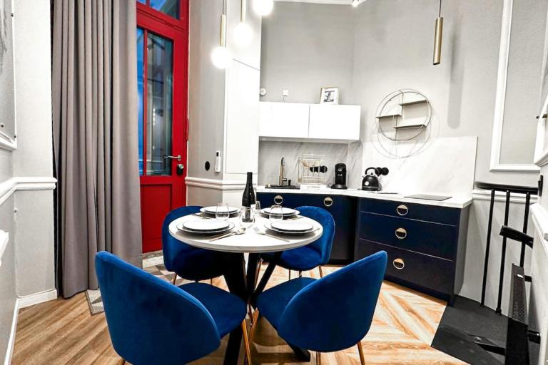 Palais Royal - Chez Lucas - B&B Parigi