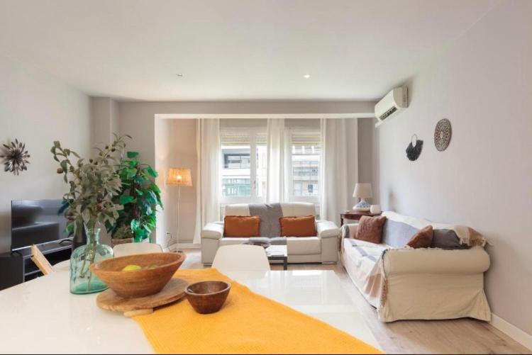 Diagonal Avenue Apartment - Chambres d'hôtes Barcelone