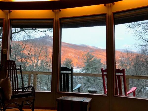 The Round House Views for Days! - B&B Luray