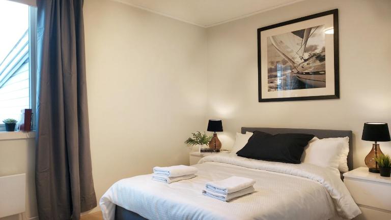 Saneha homes - Large 4 room, 8 guests - B&B Stavanger