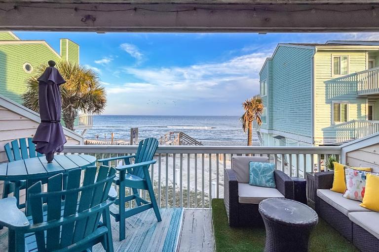Poolside Fun + Oceanfront Bliss: Kure Beach Haven! - Bed and Breakfast Kure Beach