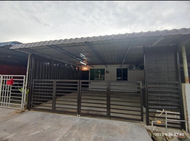 28 Pauh Indah Homestay - B&B Arau