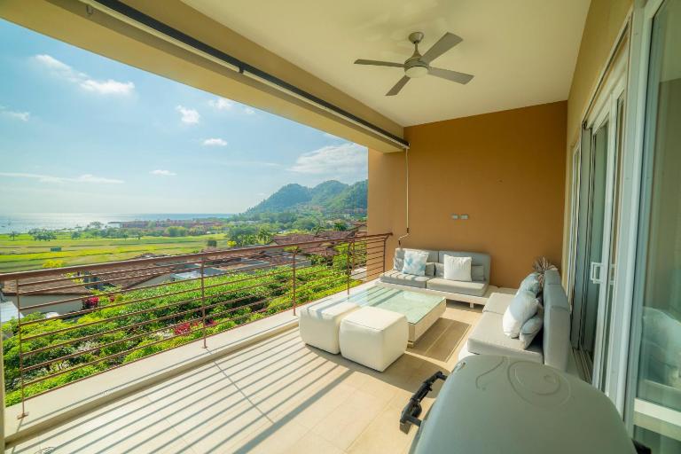 Miramar 5D 3 bdr Ocean View in Los Suenos - B&B Herradura