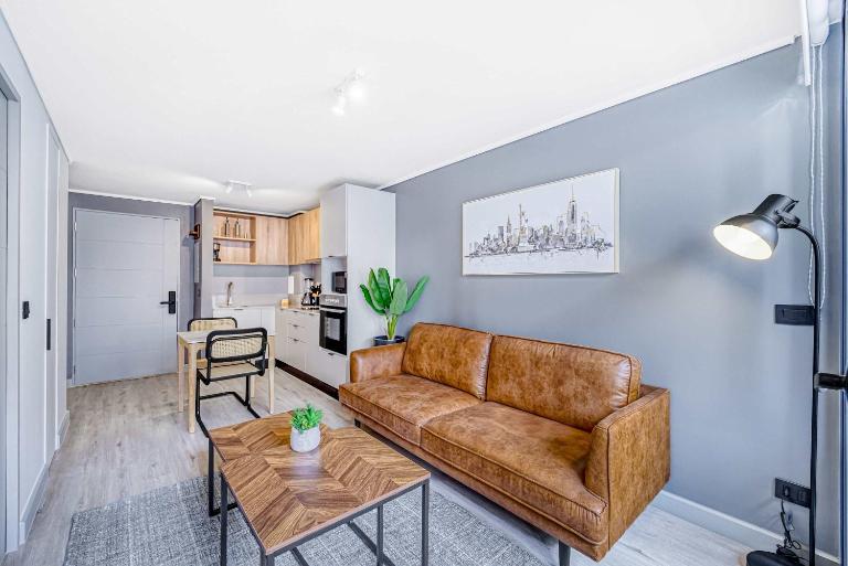 Nomad Stay Chic apartment Pool Wifi near La Moneda - Ferienwohnung Santiago