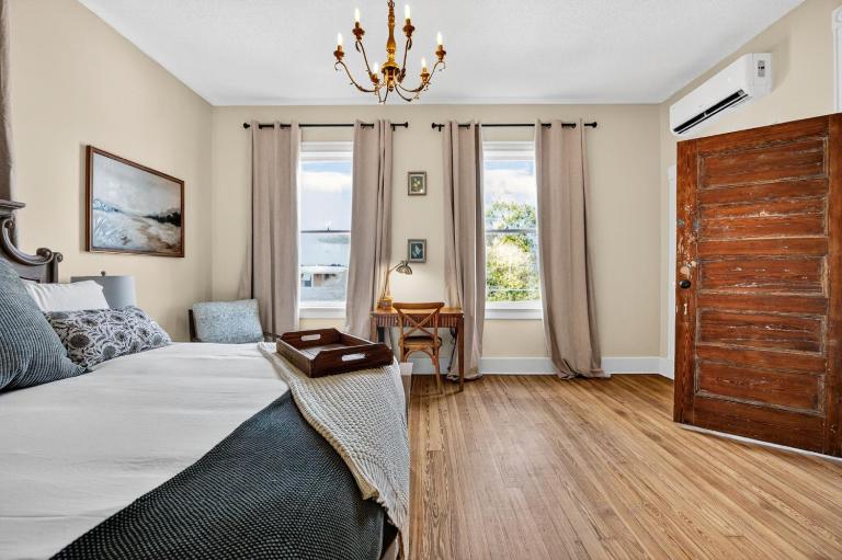 Midtown Macon Suite with Private Parking - B&B Macon