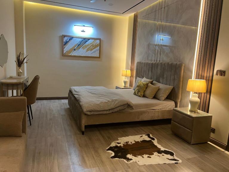 Executive Furnished 1-Bedroom Apartment Near Giga Mall ! City View Zeta Mall - B&B Islamabad