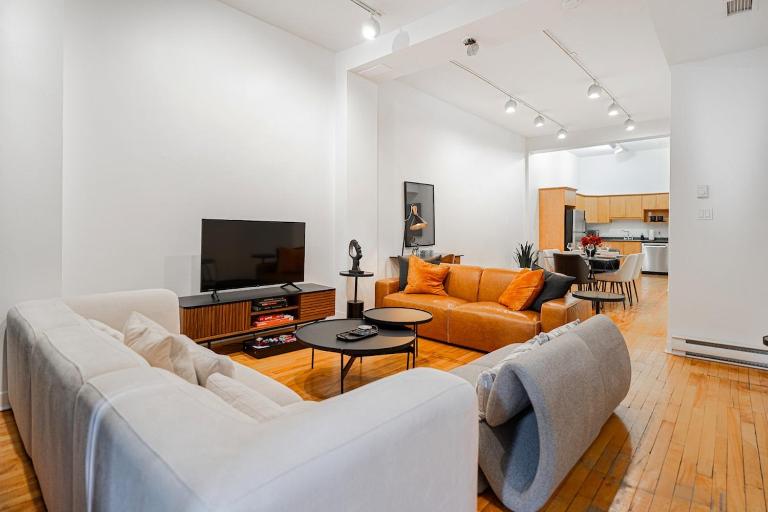 Loft Spacieux Down Town - B&B Montreal