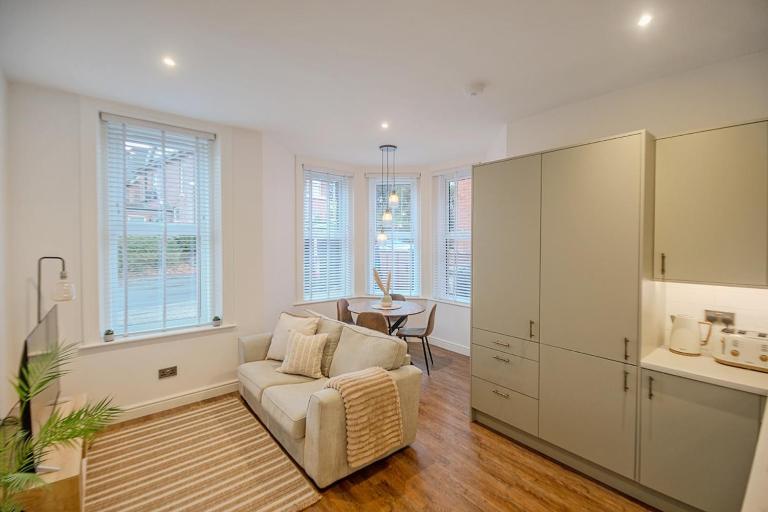 Luxe Coastal Hideaway - Alum Chine - Bed and Breakfast Bournemouth