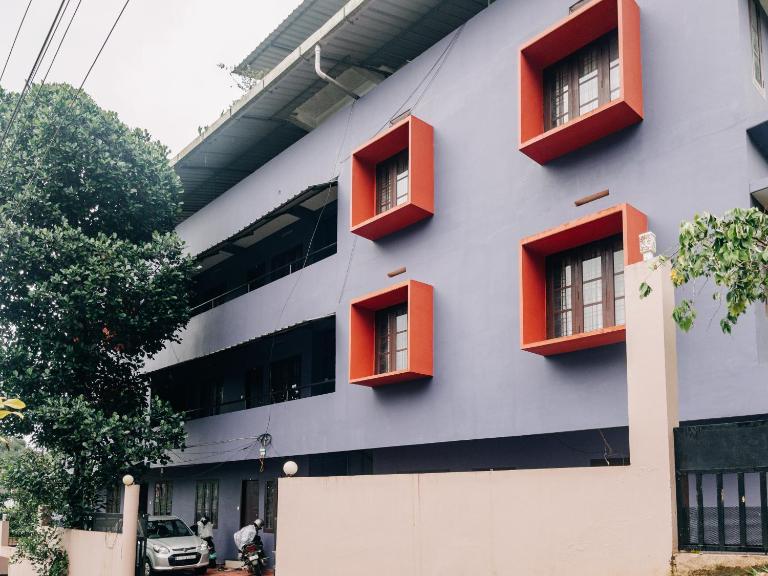 Fine Homes - B&B Kalpatta