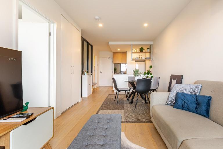 Modern 7th floor Flat, Parking, Convenient, Quiet - Chambres d'hôtes Melbourne