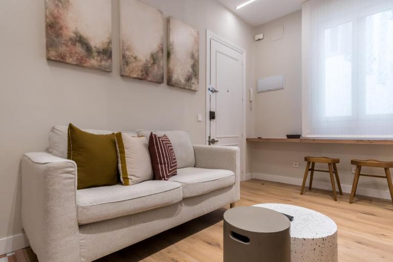 Cozy studio with 1 bathroom - Chamberí - B&B Madrid