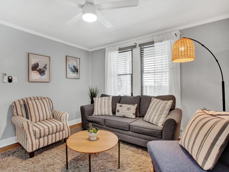 Ebb & Flow Unit 2 - Ferienwohnung Tybee Island