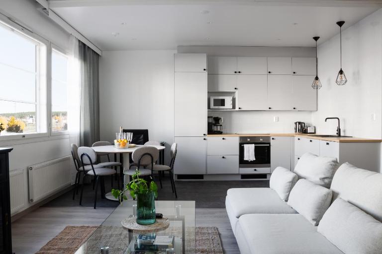 Lutakko apartment - private sauna and balcony - B&B Jyväskylä