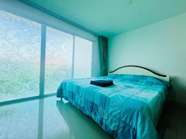 Bangsaray Beach B220 บางเสร่ บีช รายเดือน - B&B Ban Ko Surao