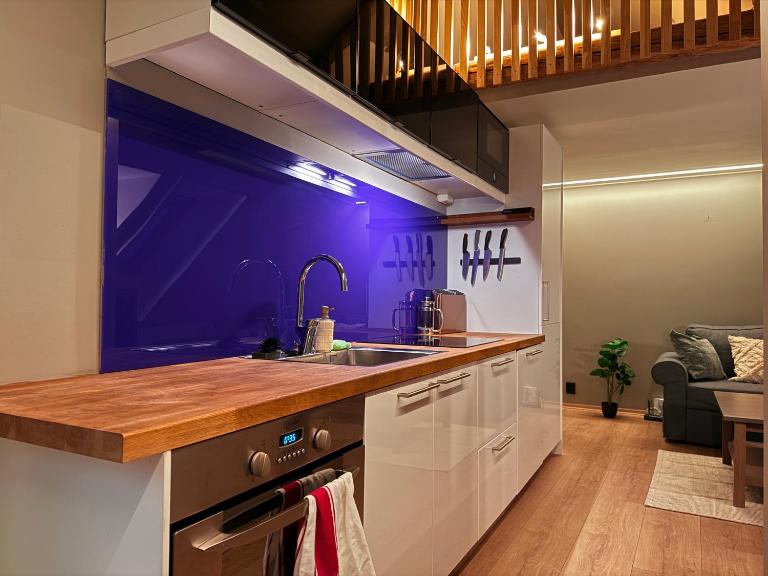 Cozy Apartment Next to Solsiden - B&B Trondheim